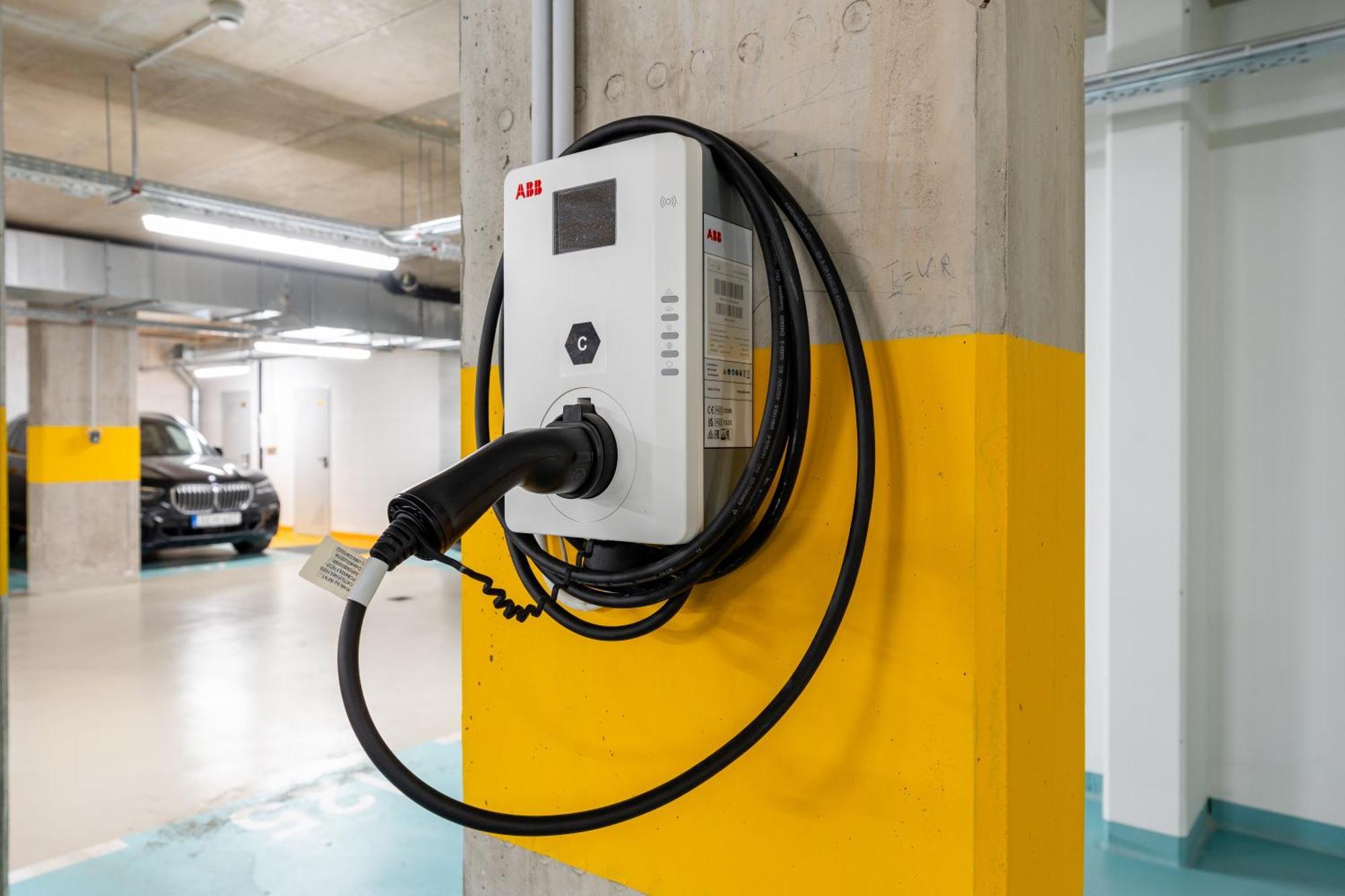 דירה Chloe's Luxury & Ev Charger & Free Private Parking *